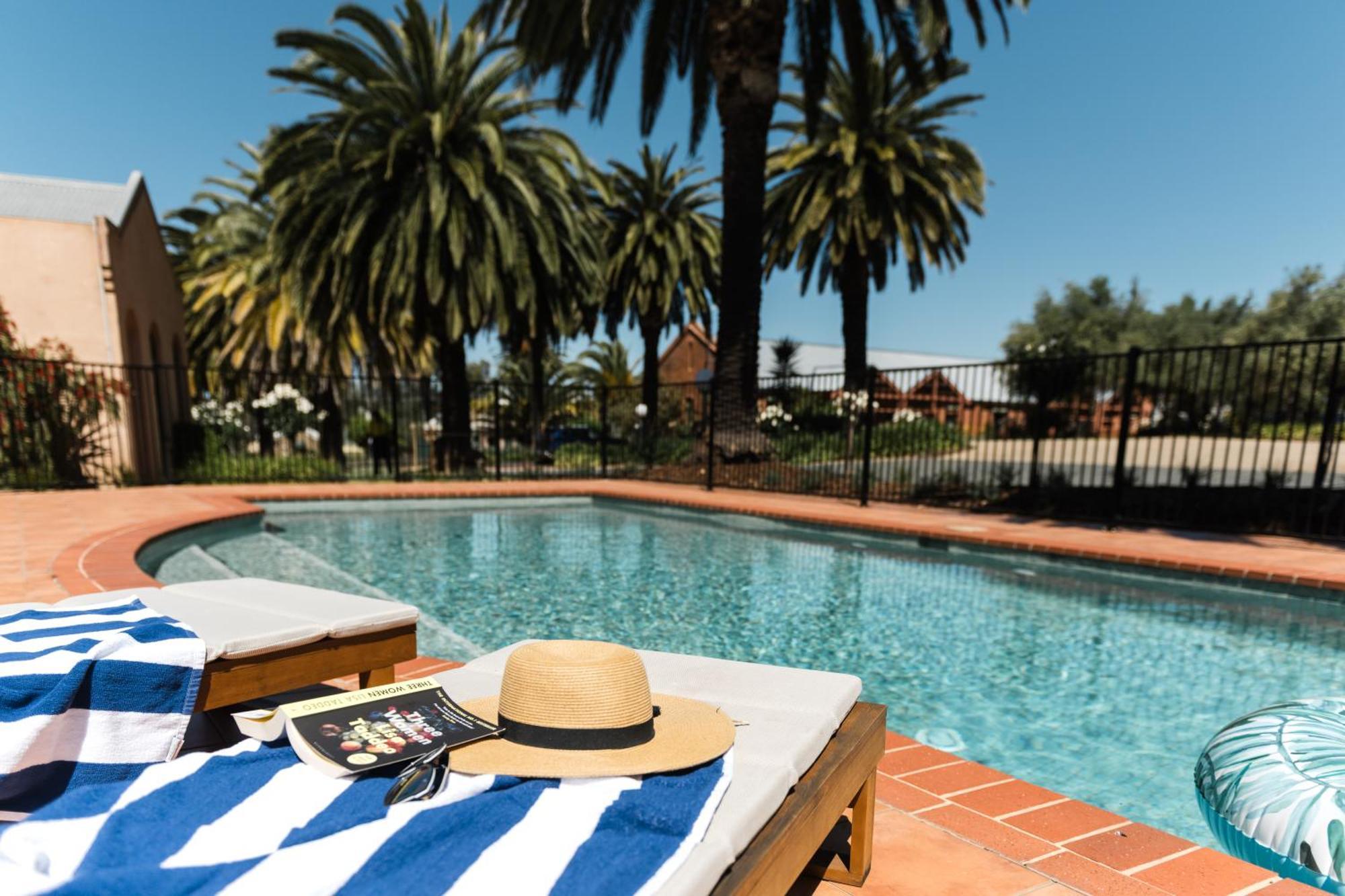Tuileries At De Bortoli Rutherglen Exterior foto